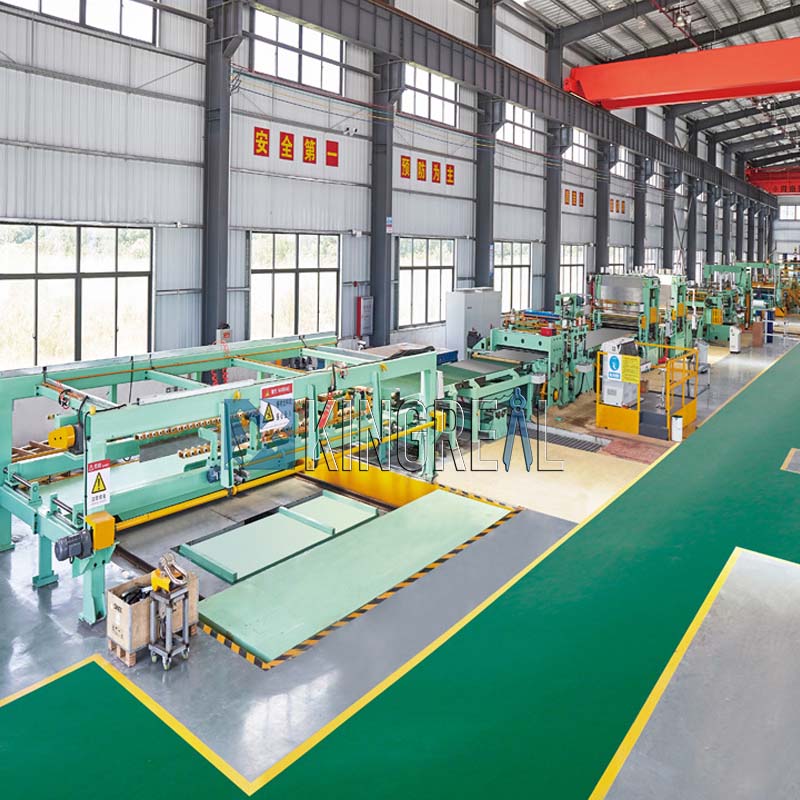 Uzunluq xəttinə kəsilmiş poladdan hərtərəfli bələdçi